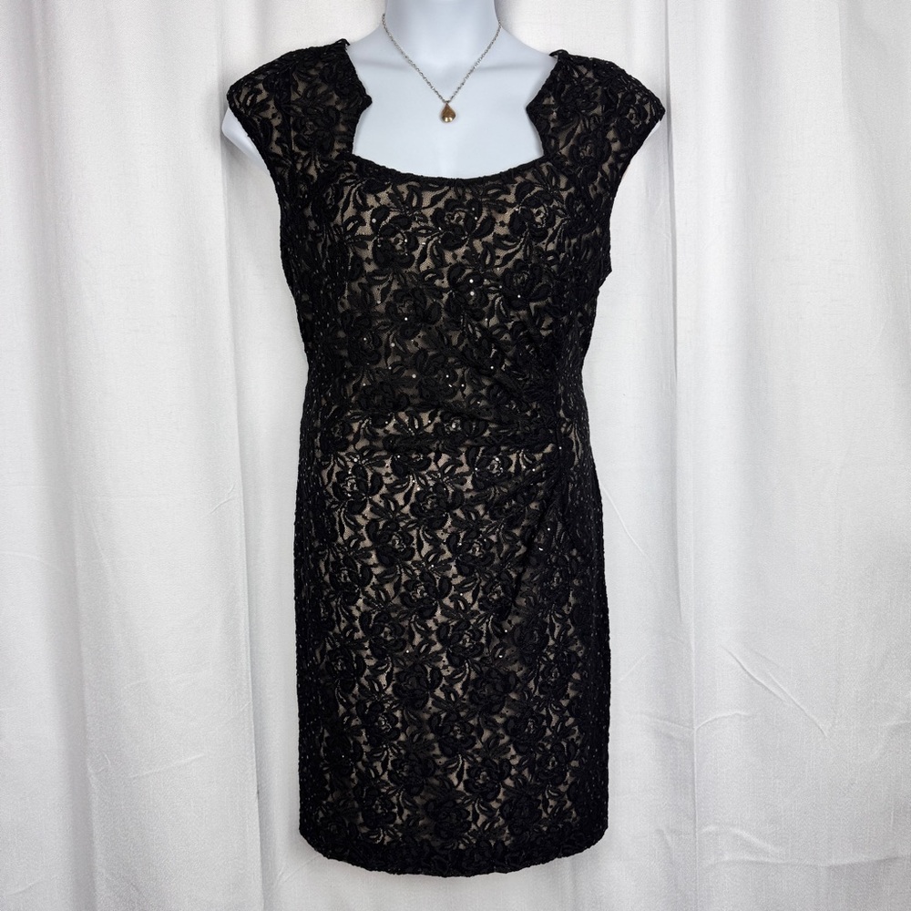 327. TAHARI Arthur S. Levine Black Lace Sequin Cocktail Dress Size 16 - Picture 3 of 10